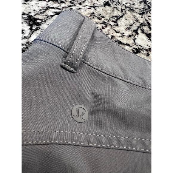 Lululemon women’s cropped pants size 4 light gray - Picture 10 of 11